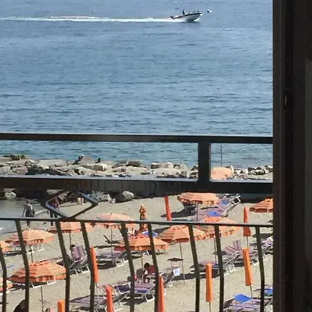 Apartament Seaside *